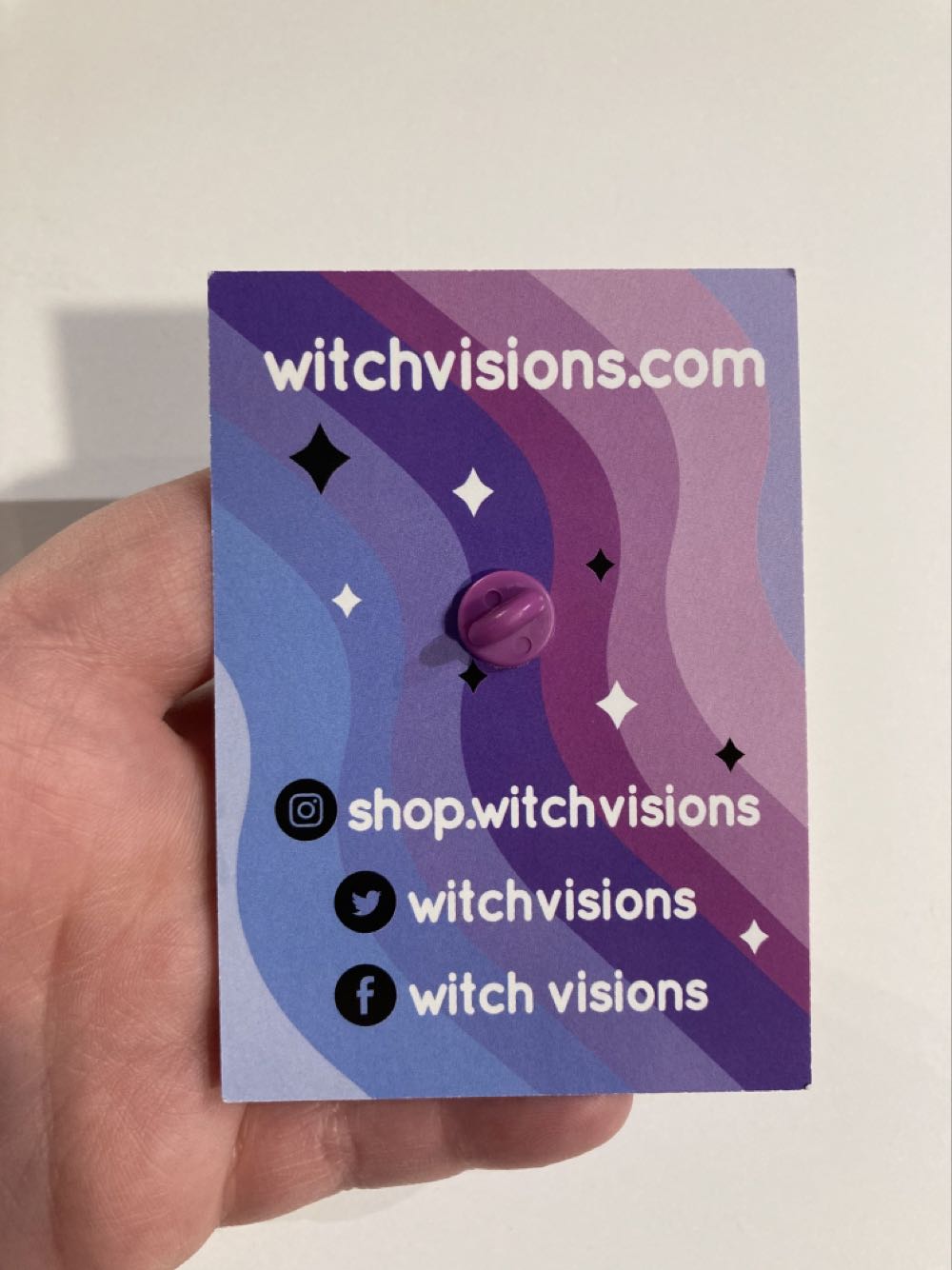 *  pin collectible - Main Image 3