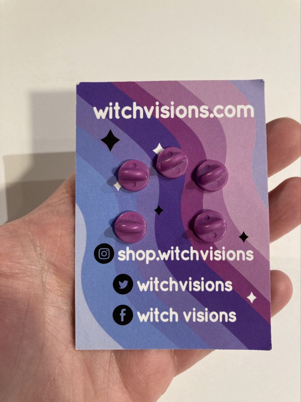 *  pin collectible - Main Image 4