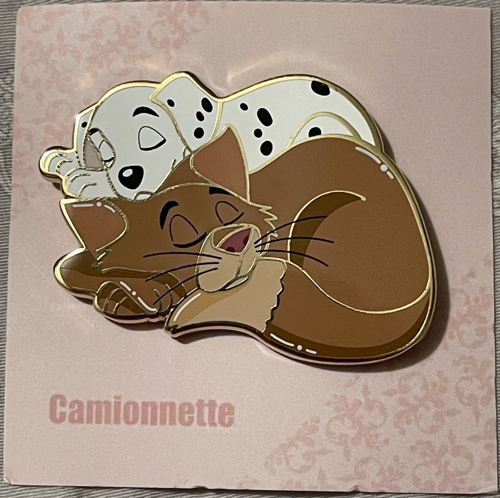 Sergeant Tibbs And Penny Sleeping - FANTASY (CamiOnnette_Shop) Disney Pin - Fantasy pin collectible - Main Image 2
