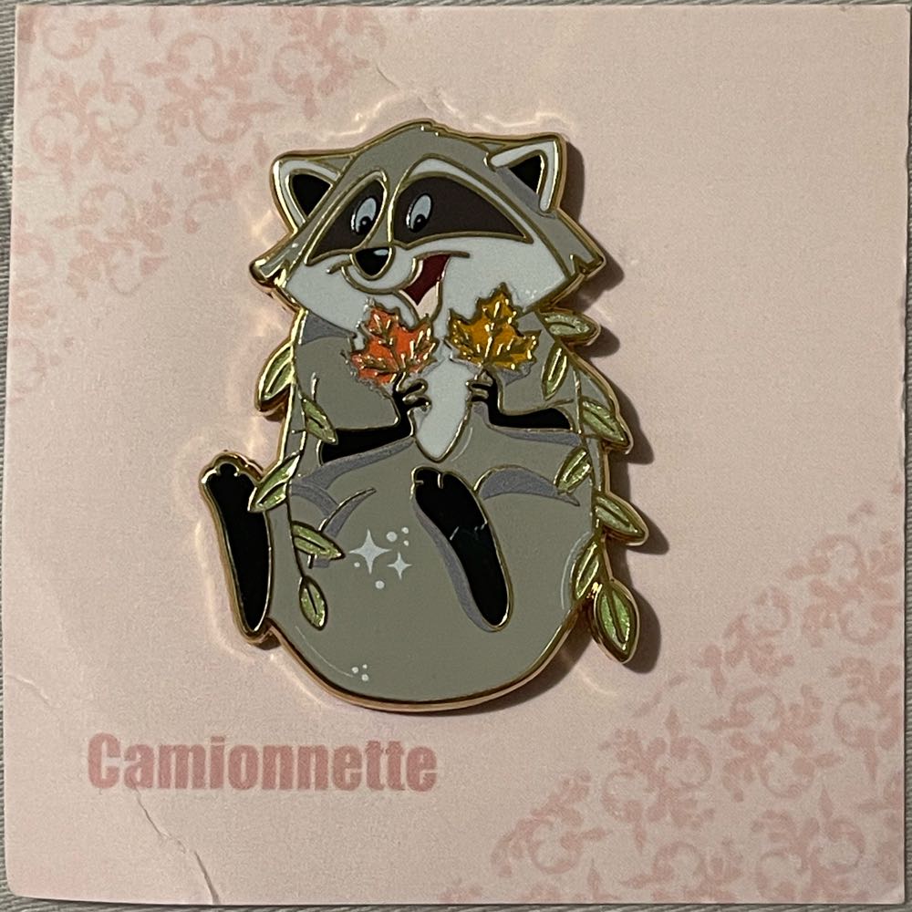 Meeko With Leaves - FANTASY (CamiOnnette_Shop) Limited Edition Disney Pin - Fantasy pin collectible - Main Image 2