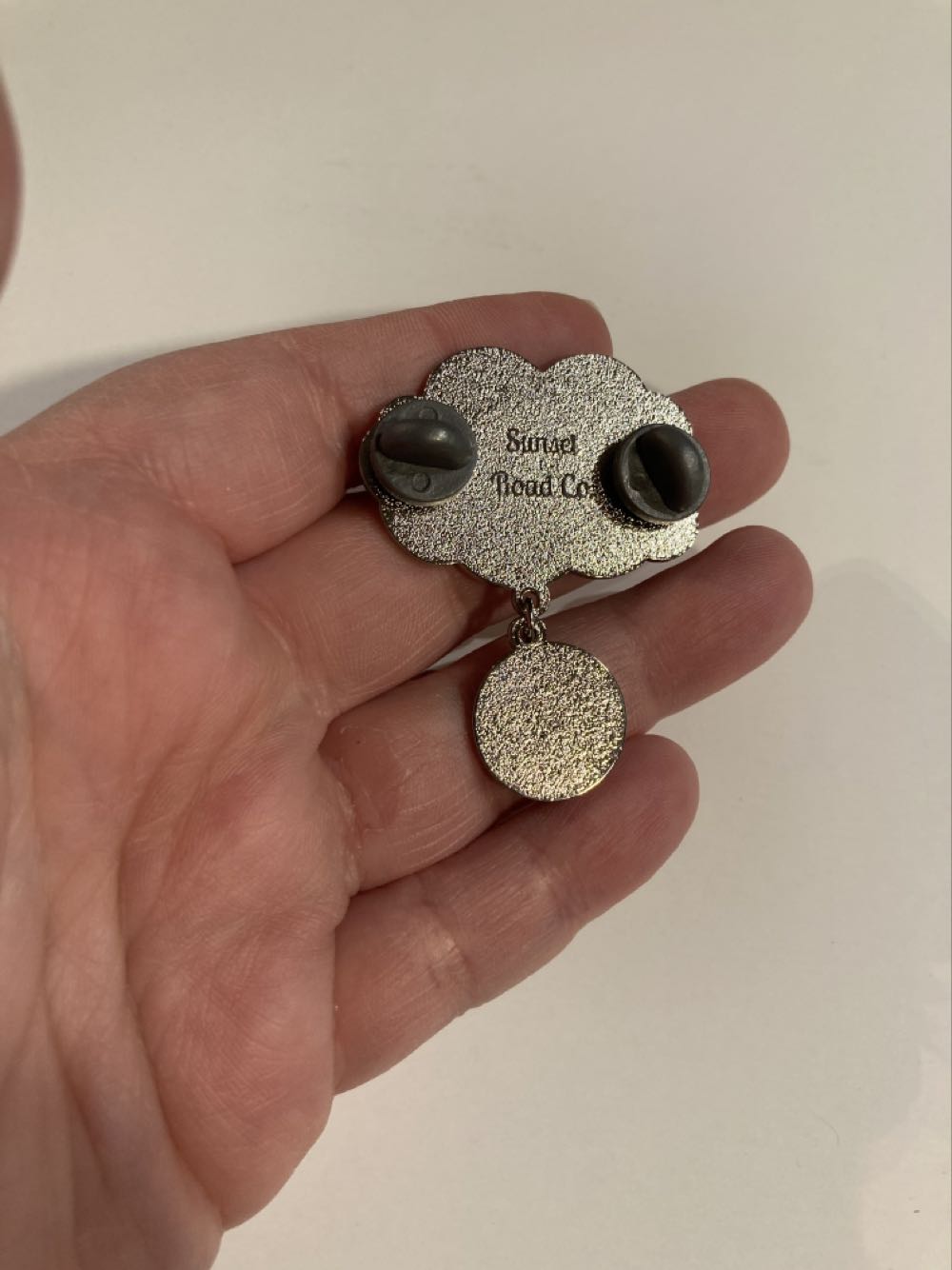 *  pin collectible - Main Image 3