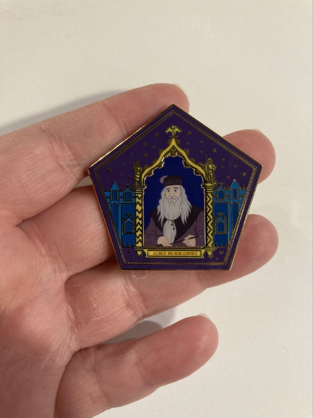 *  pin collectible - Main Image 3