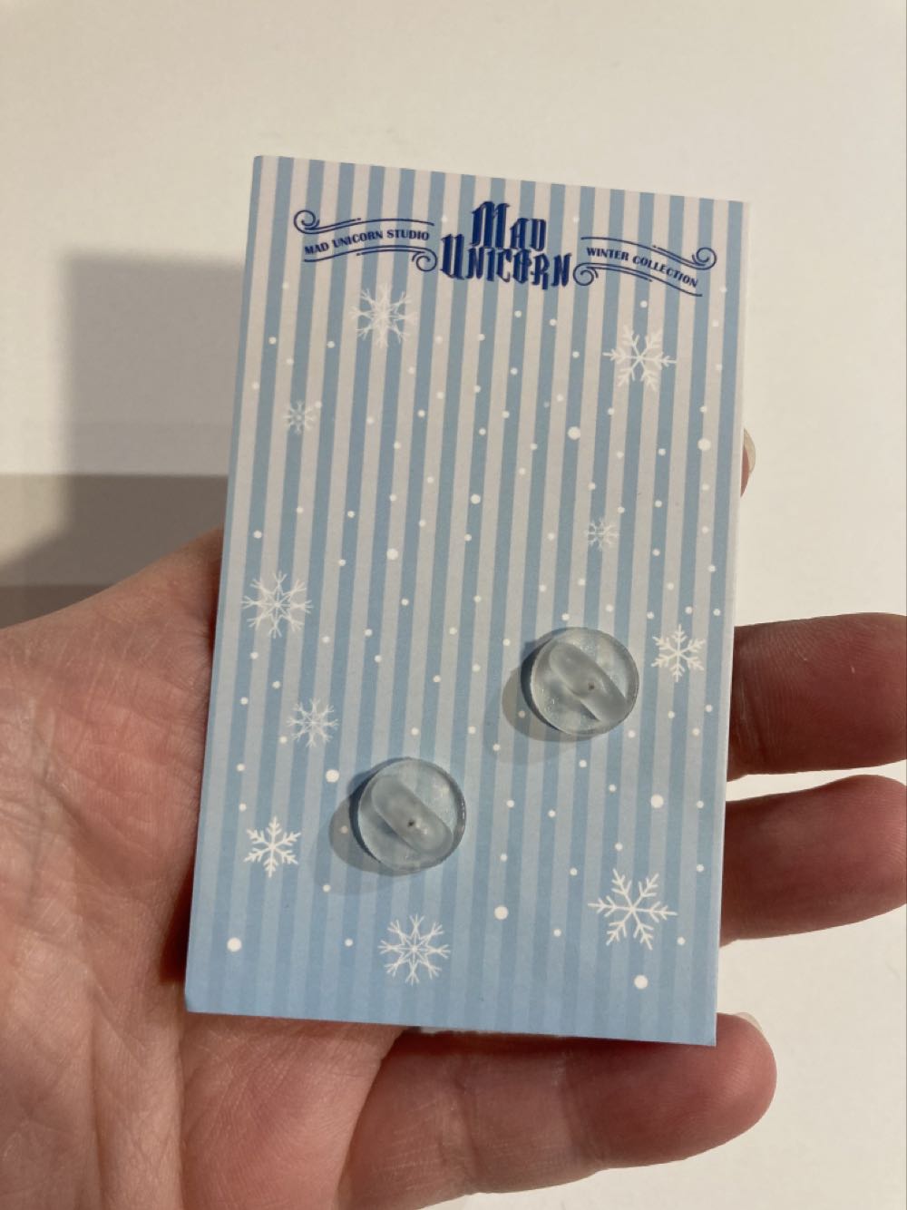 *  pin collectible - Main Image 4