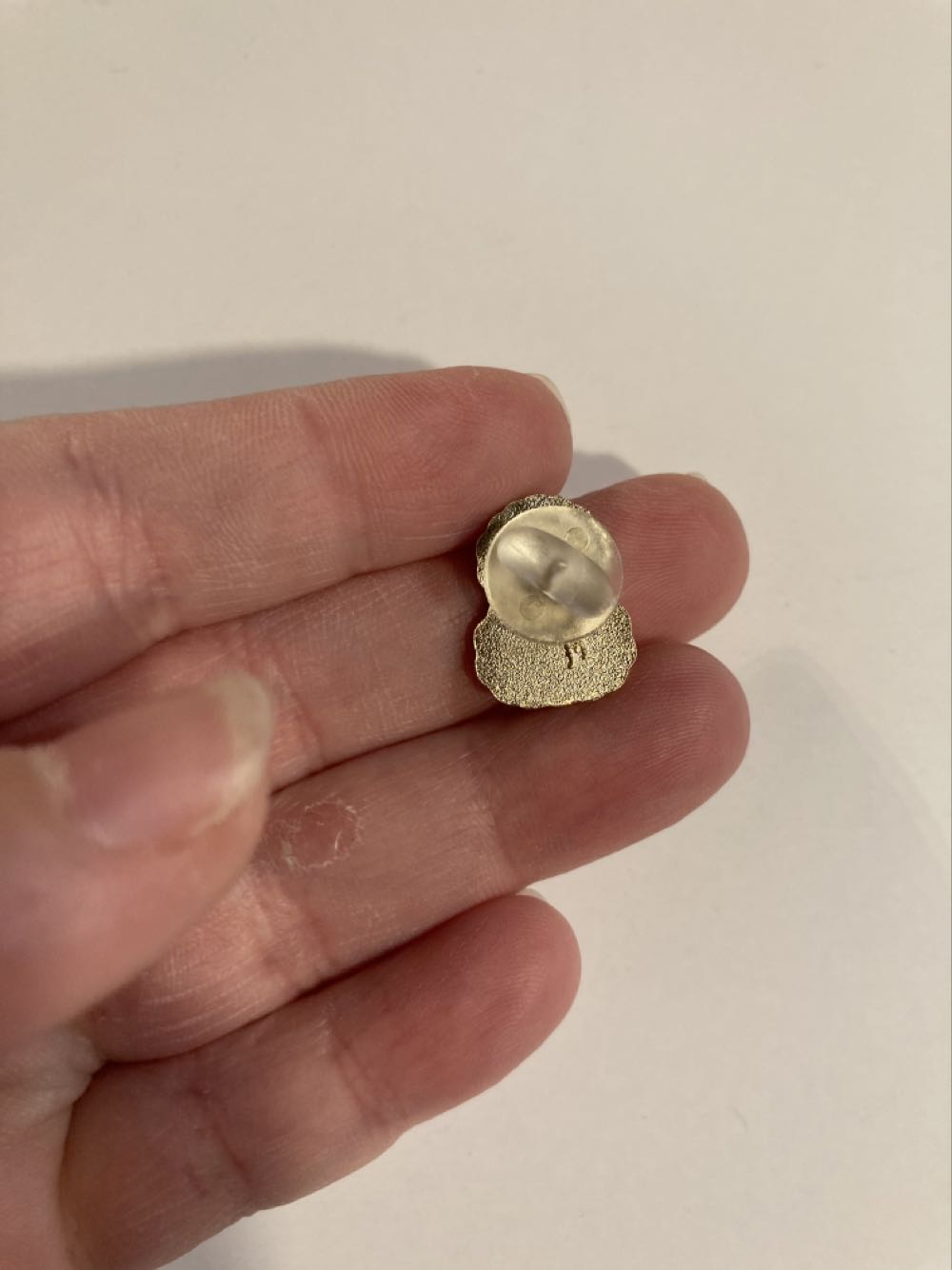 *  pin collectible - Main Image 4