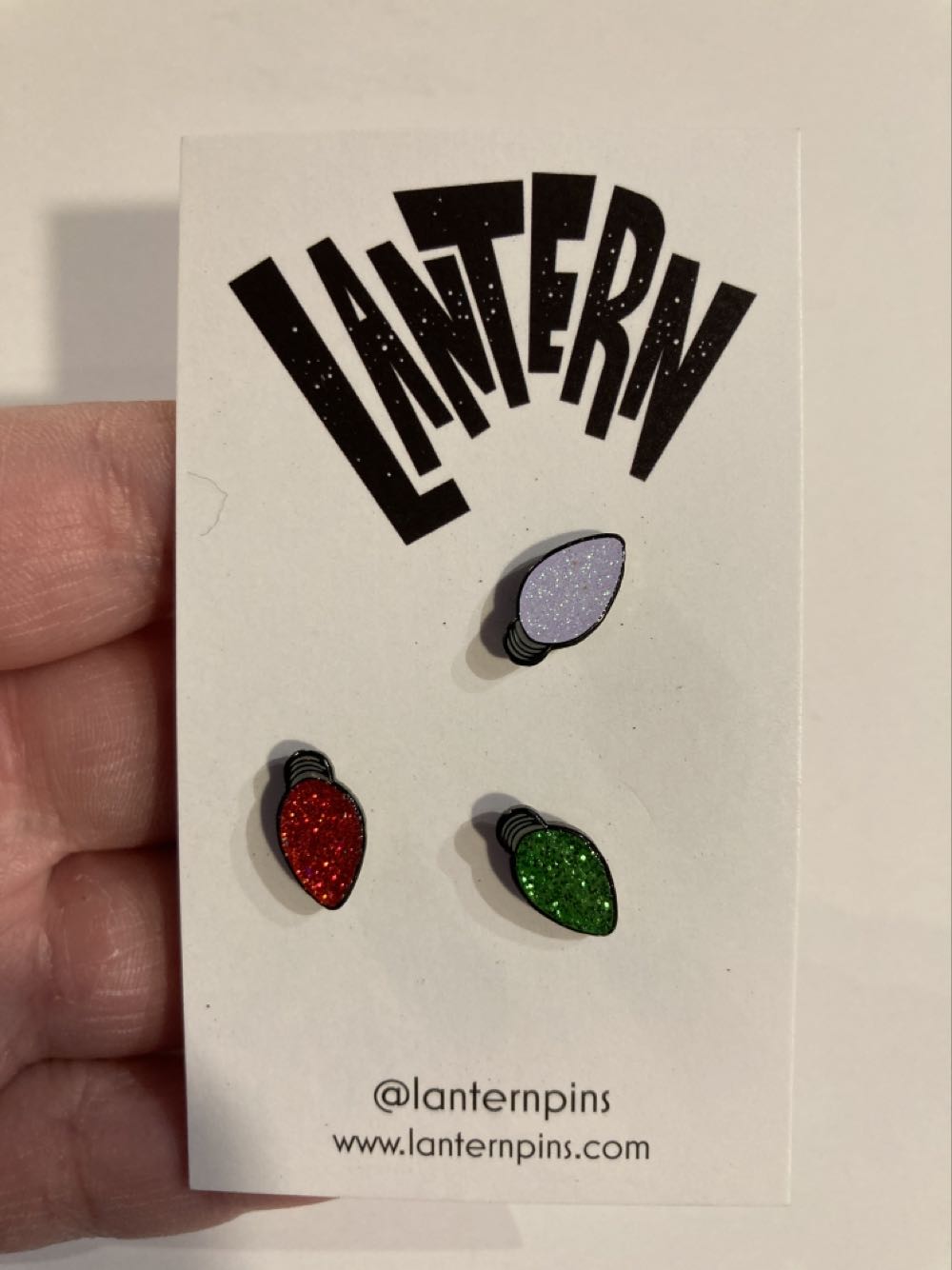 *  pin collectible - Main Image 4