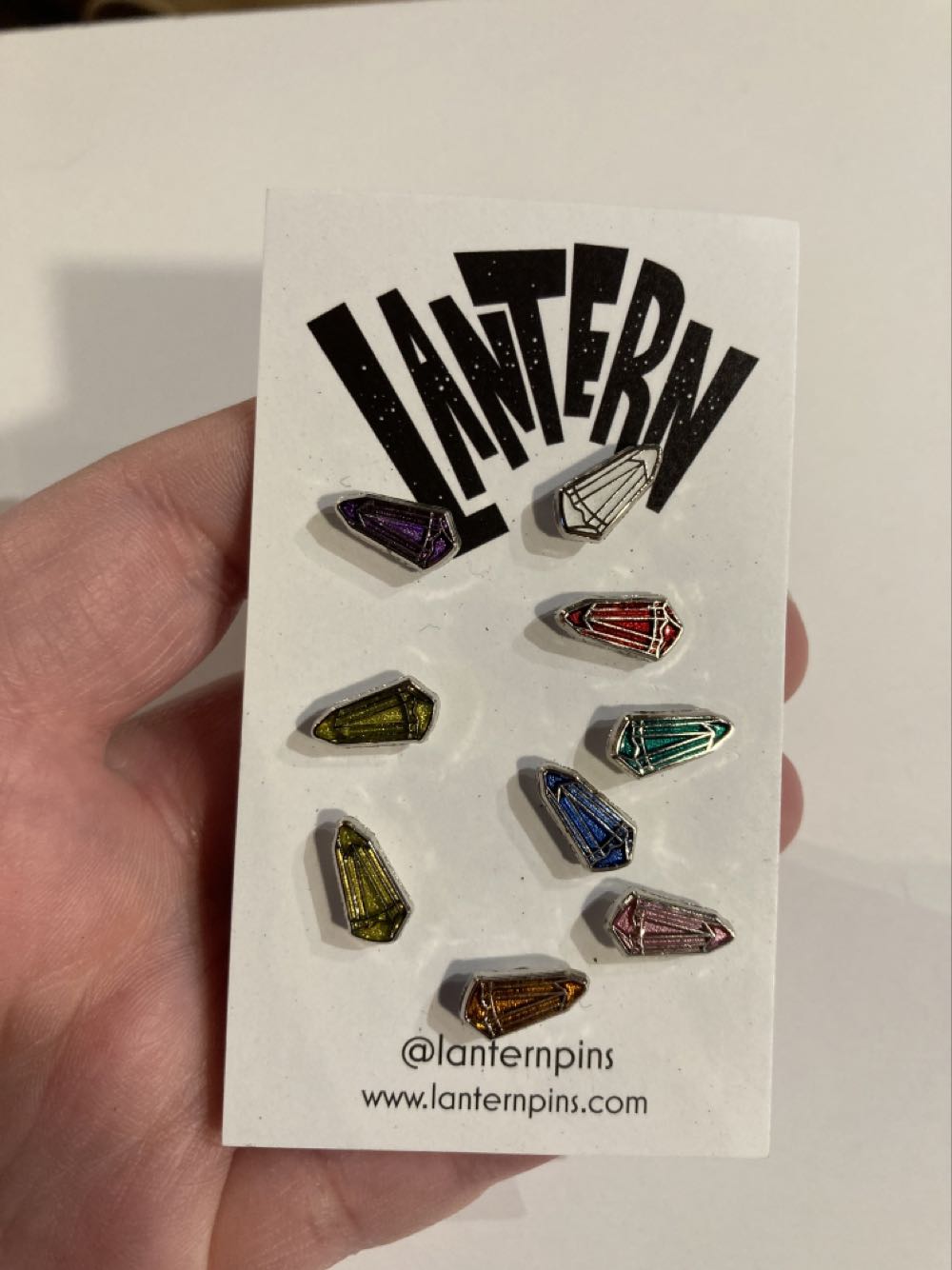 *  pin collectible - Main Image 2