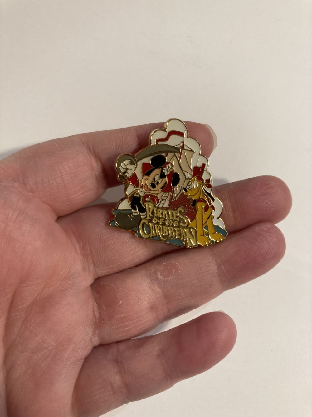 *  pin collectible - Main Image 2