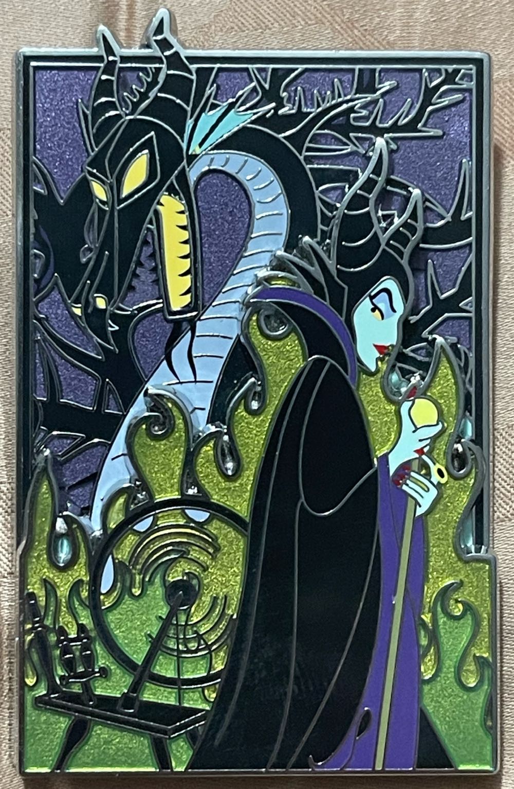Maleficent “Our Transformation Story” Series - Disneyland Limited Edition Pin - Rack pin collectible - Main Image 3