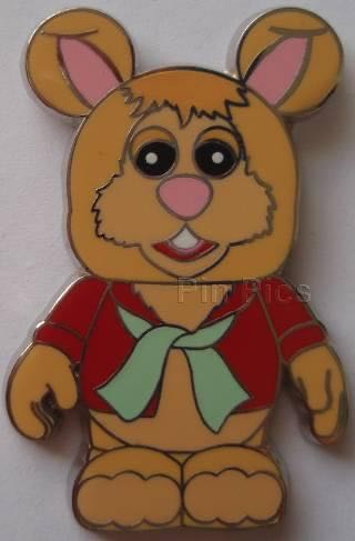 Stitch Eating Pretzel