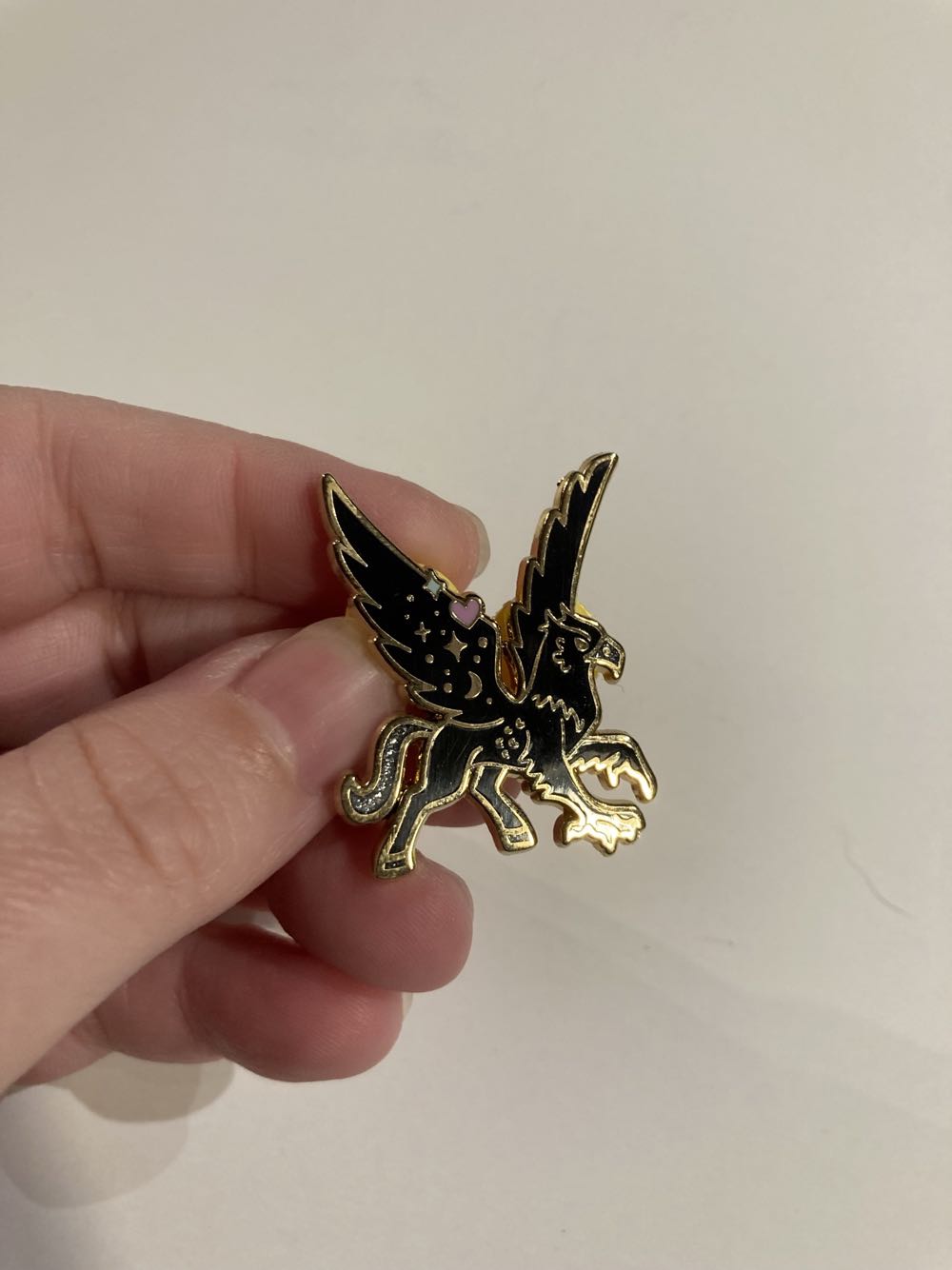 *  pin collectible - Main Image 2