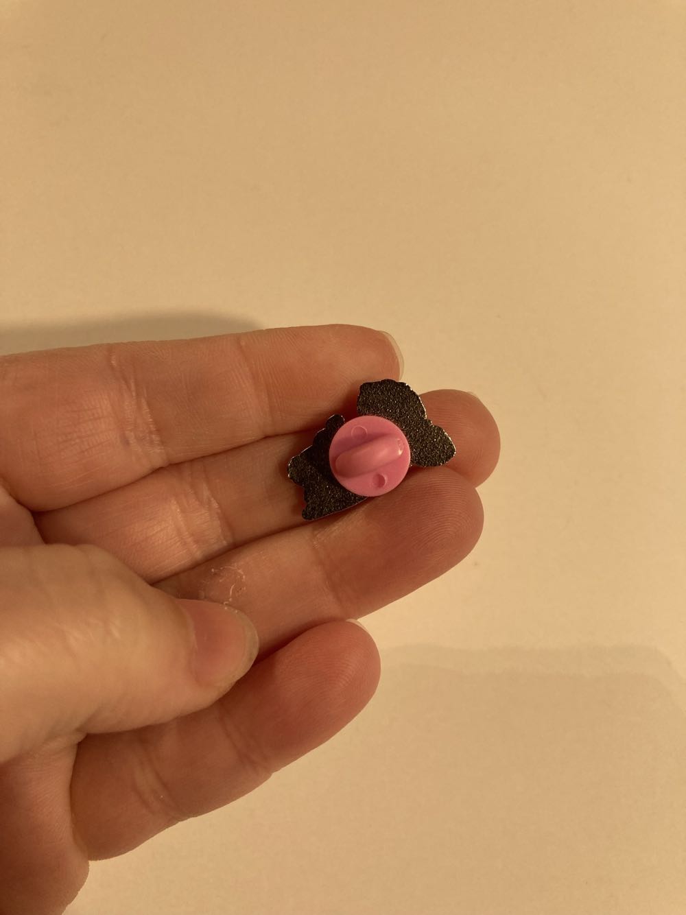 *  pin collectible - Main Image 2