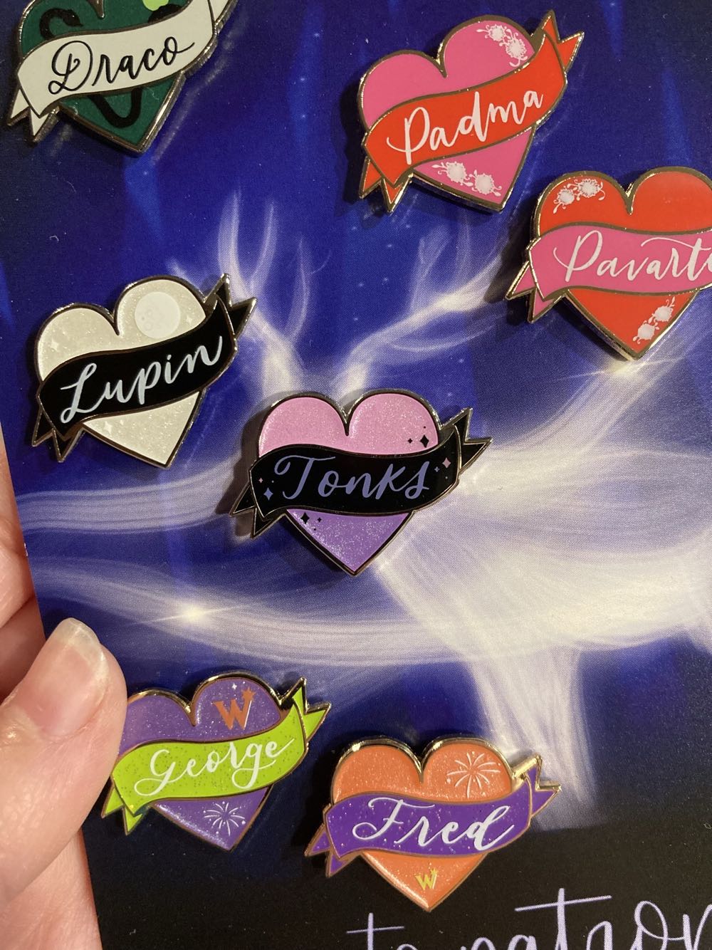 *  pin collectible - Main Image 2