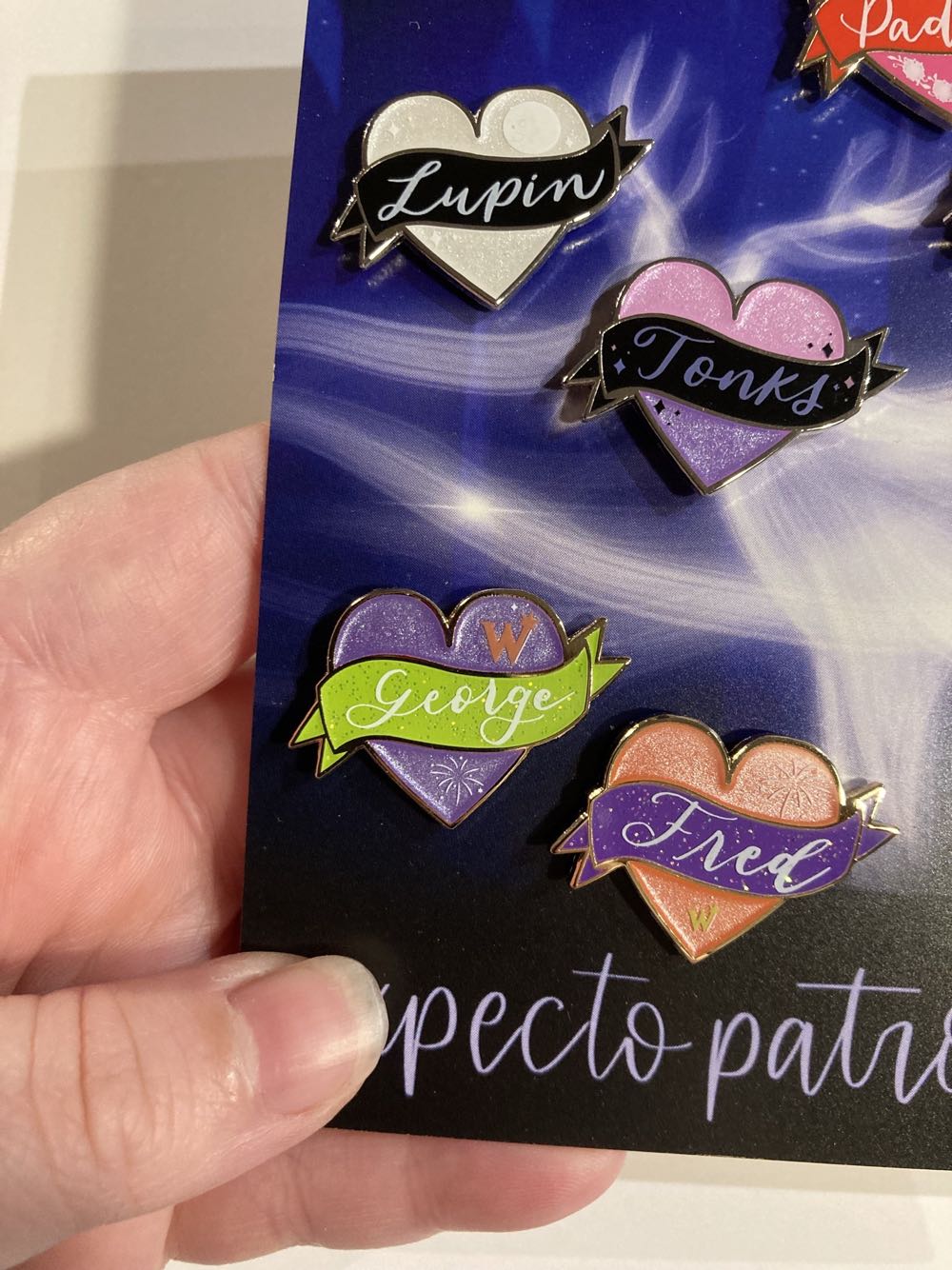 *  pin collectible - Main Image 2