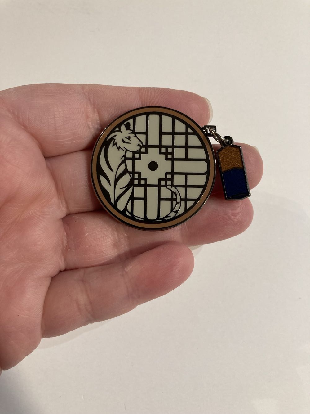 *  pin collectible - Main Image 3