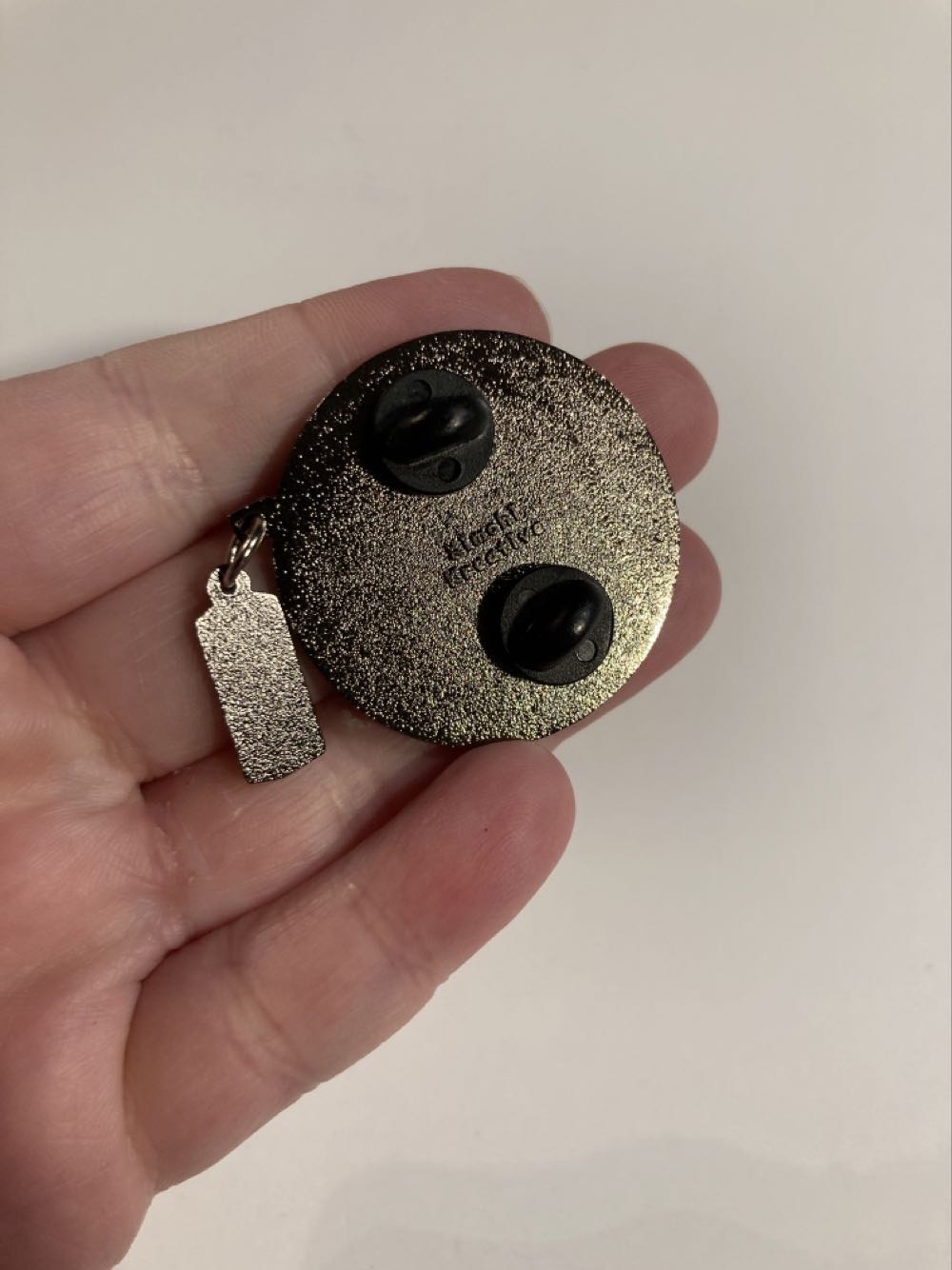 *  pin collectible - Main Image 4