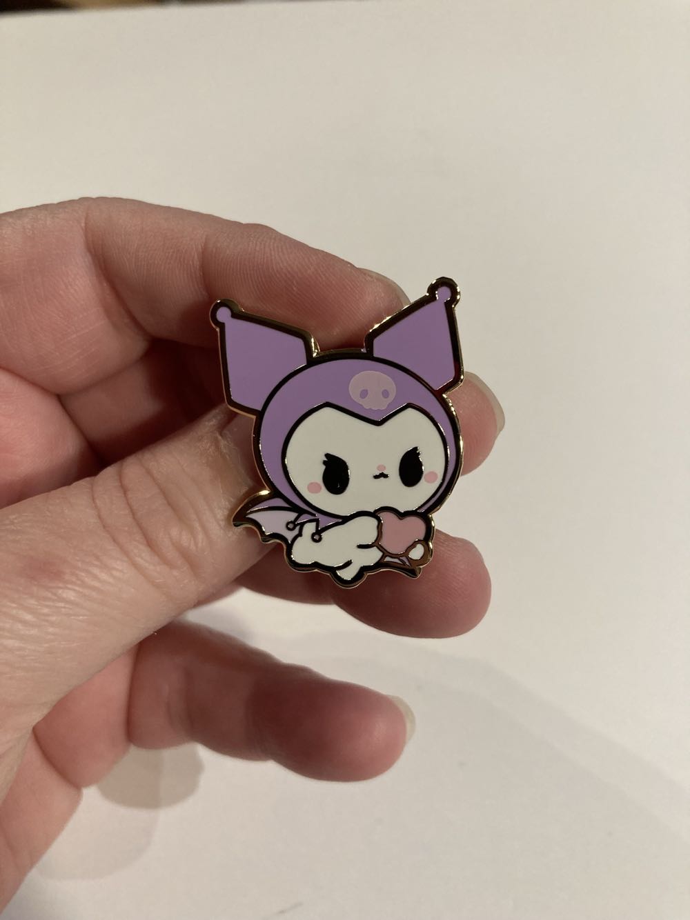 *  pin collectible - Main Image 2