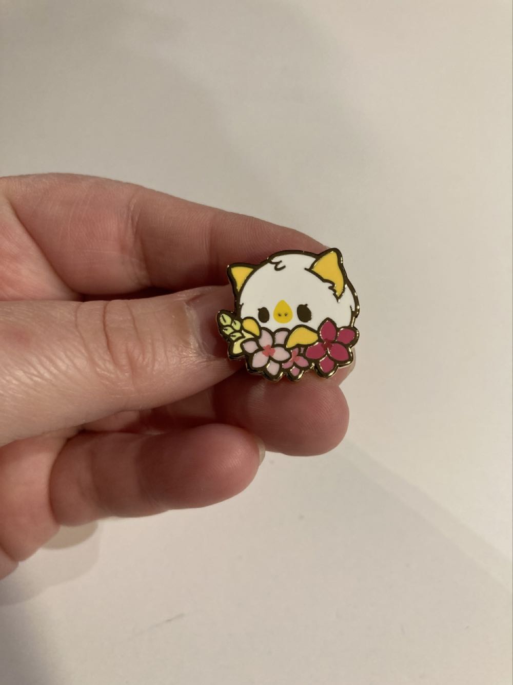 *  pin collectible - Main Image 2