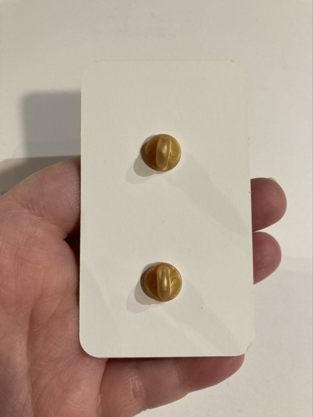 *  pin collectible - Main Image 4