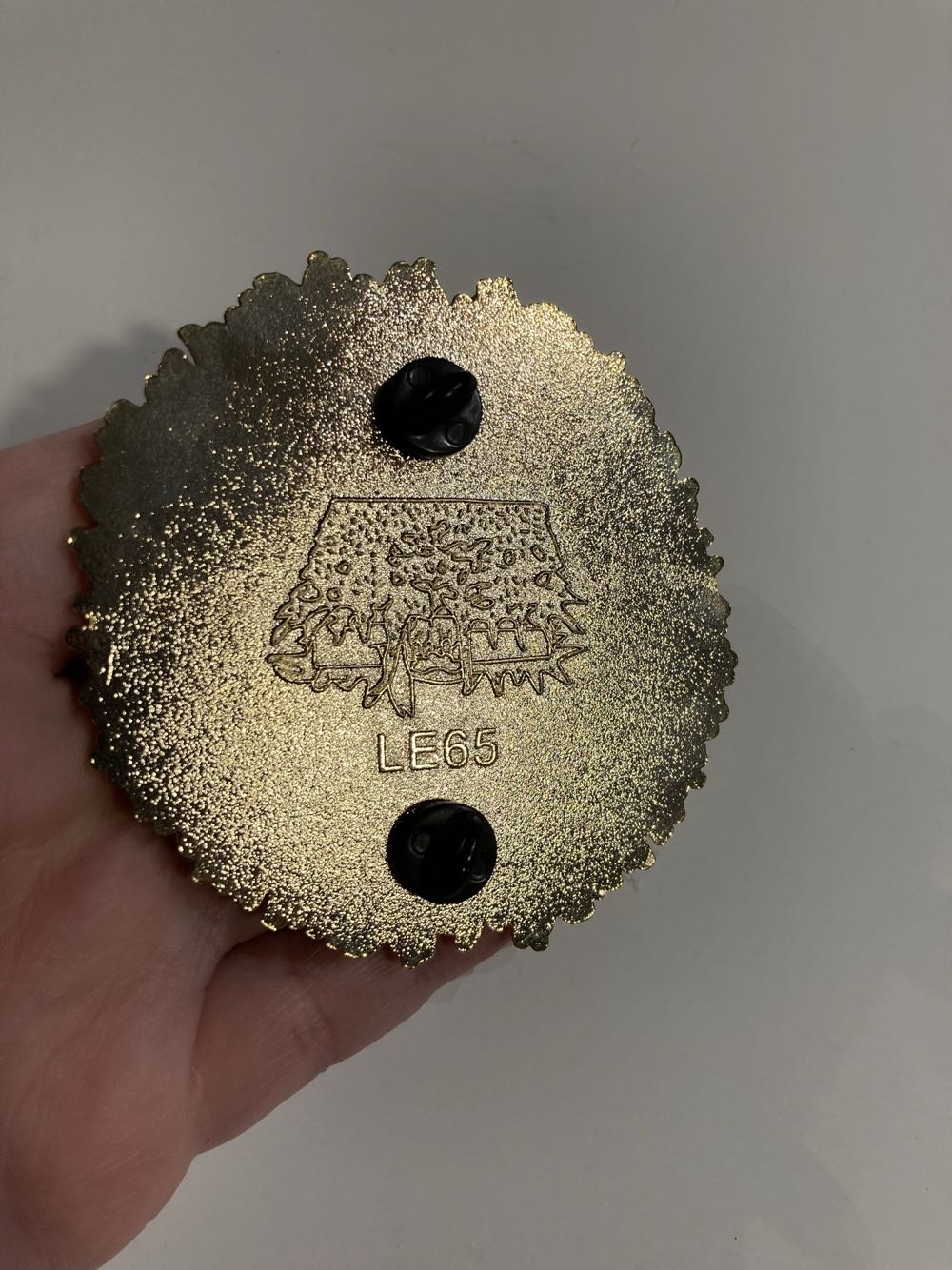 *  pin collectible - Main Image 4