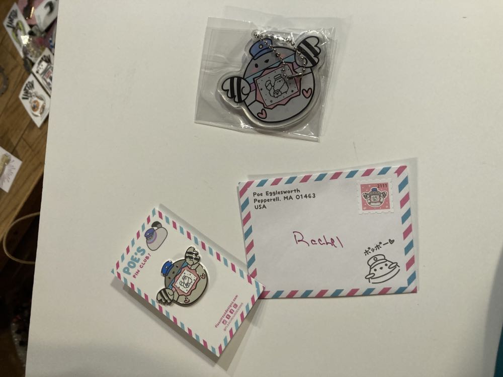 *  pin collectible - Main Image 4