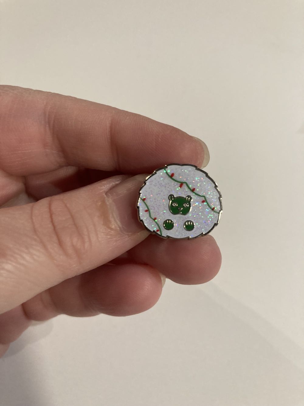 *  pin collectible - Main Image 2