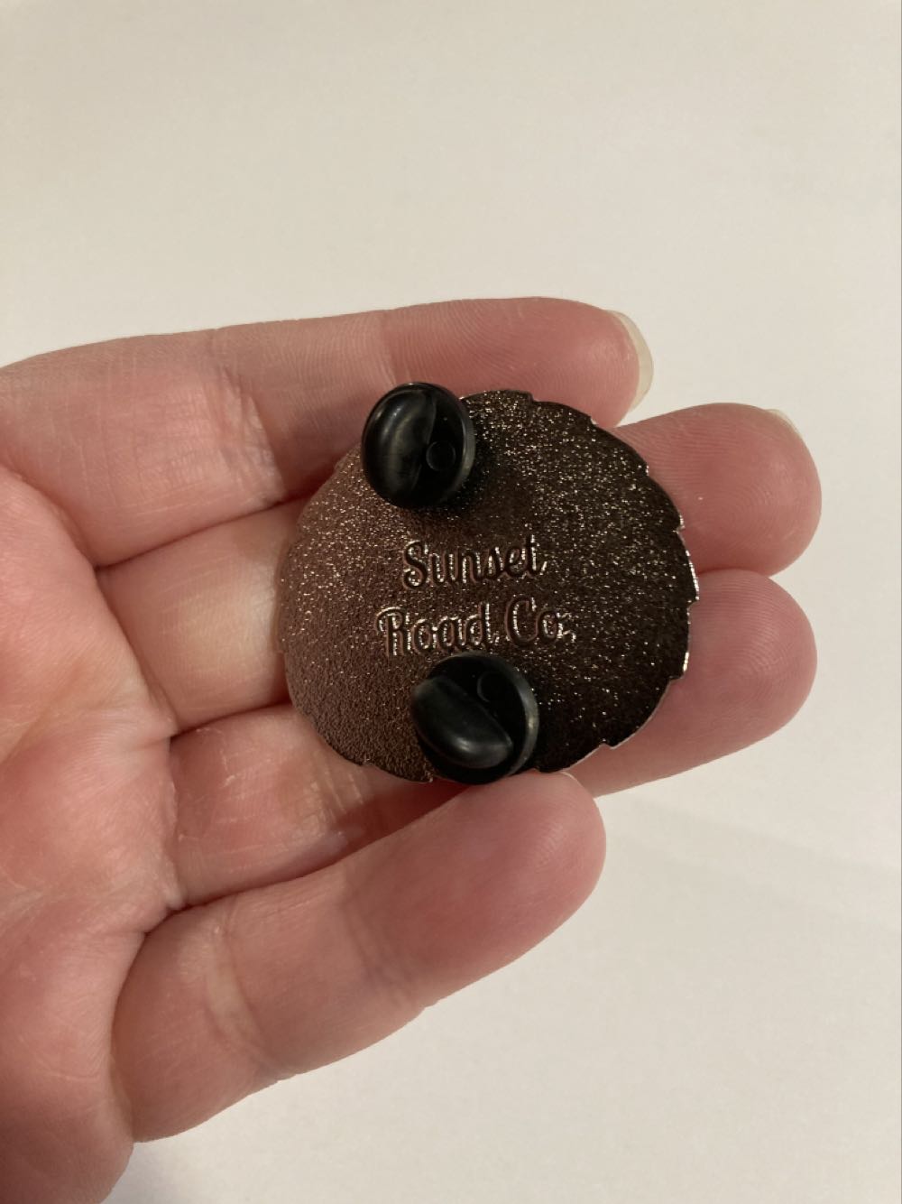 *  pin collectible - Main Image 2