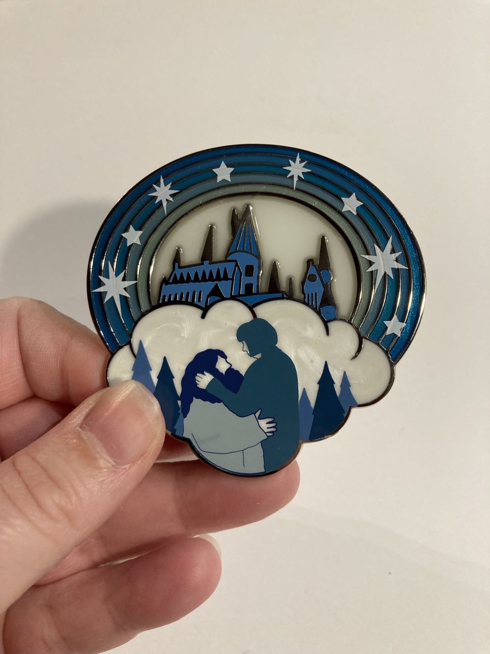 *  pin collectible - Main Image 2