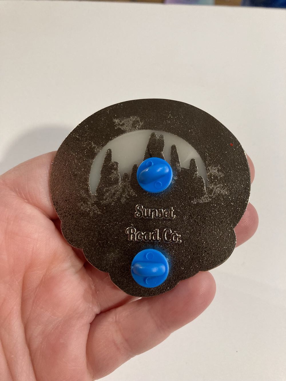 *  pin collectible - Main Image 3