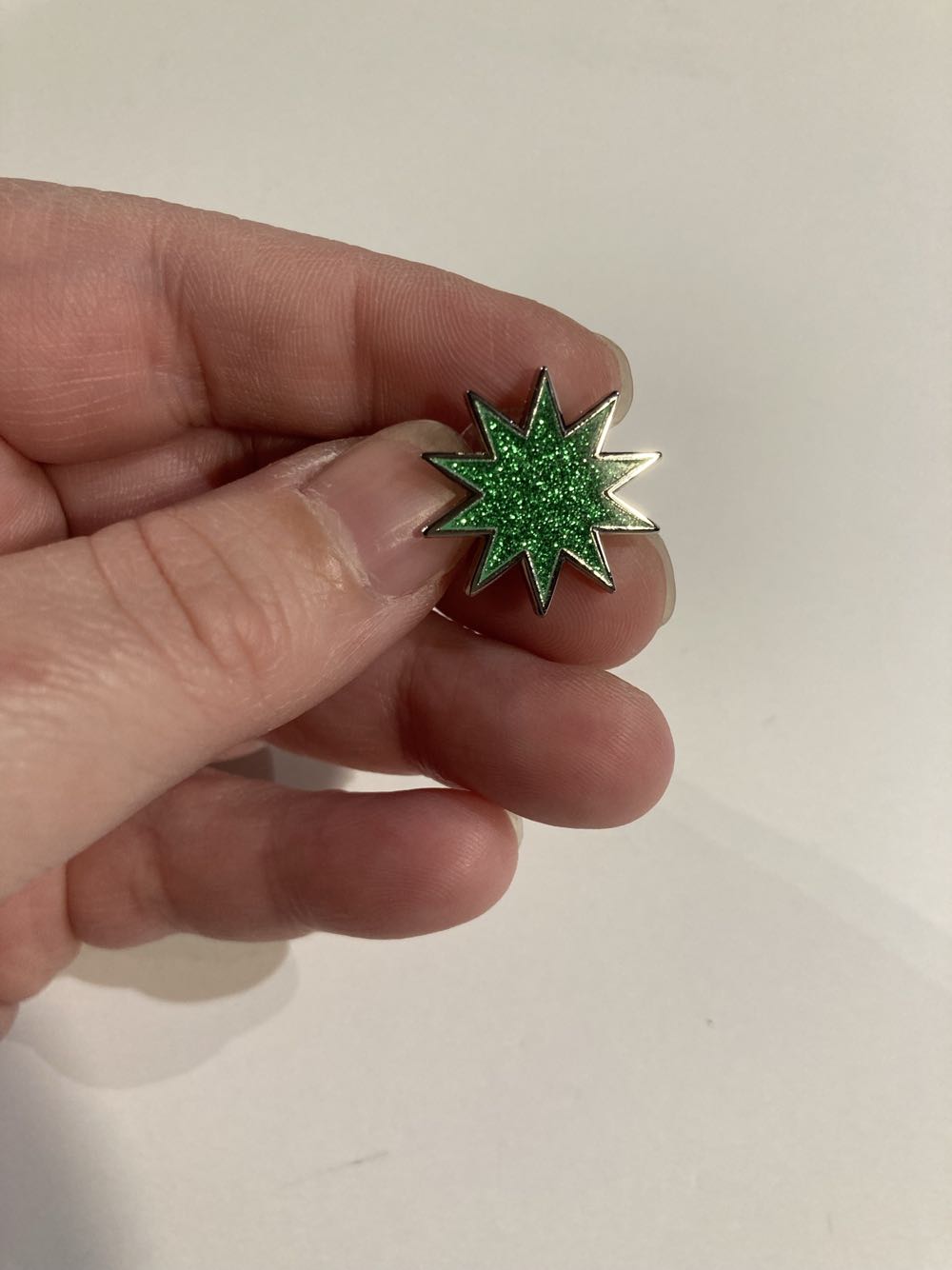 *  pin collectible - Main Image 2