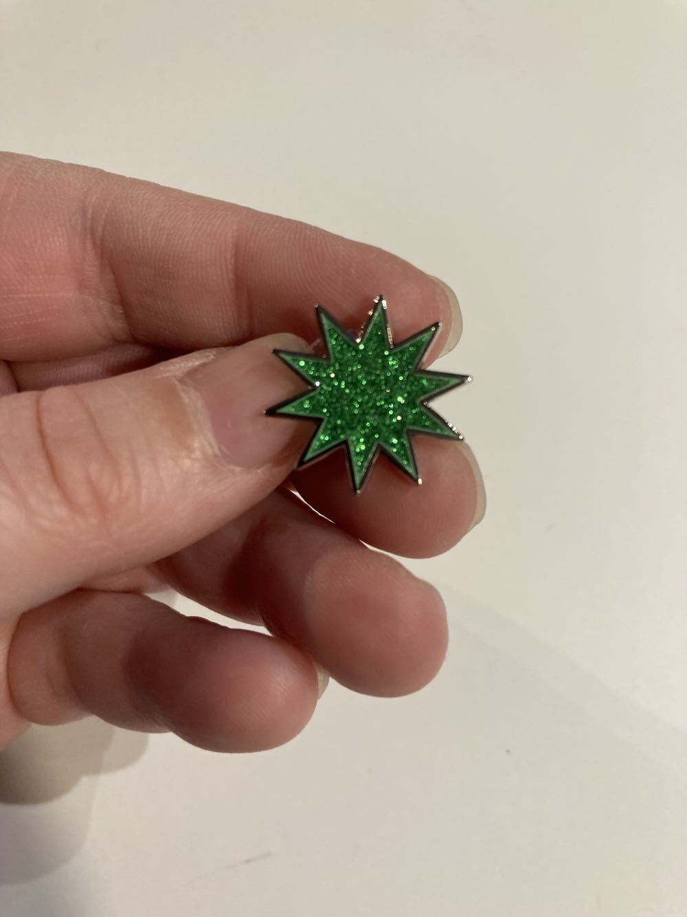 *  pin collectible - Main Image 3