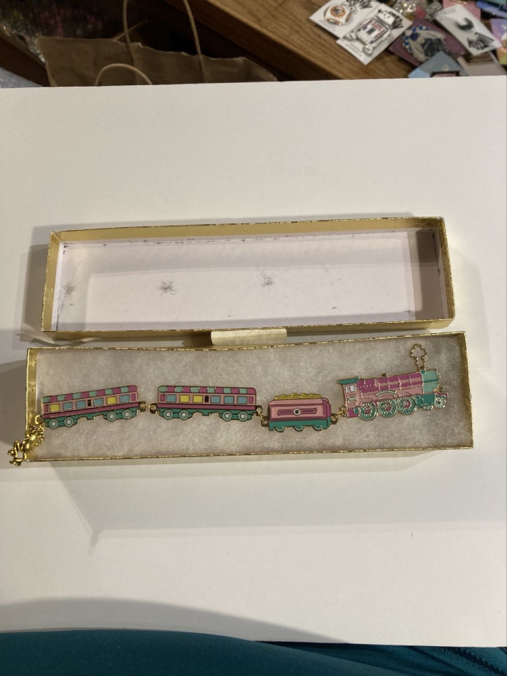 Slim A Bug’s Life Leaf