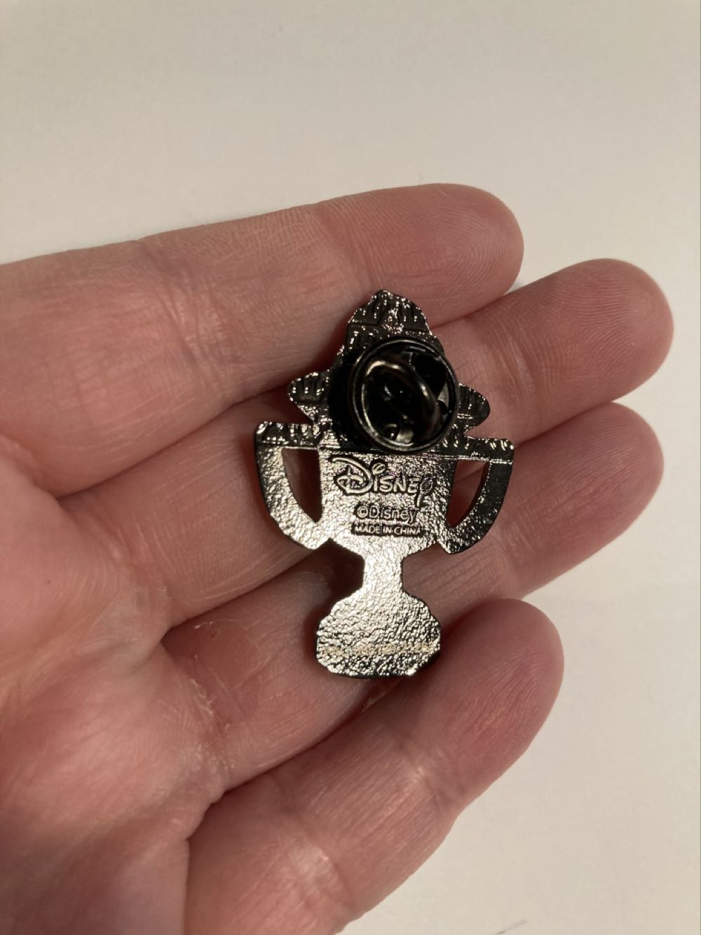 *  pin collectible - Main Image 2