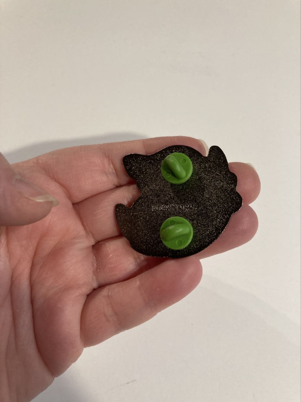 *  pin collectible - Main Image 4