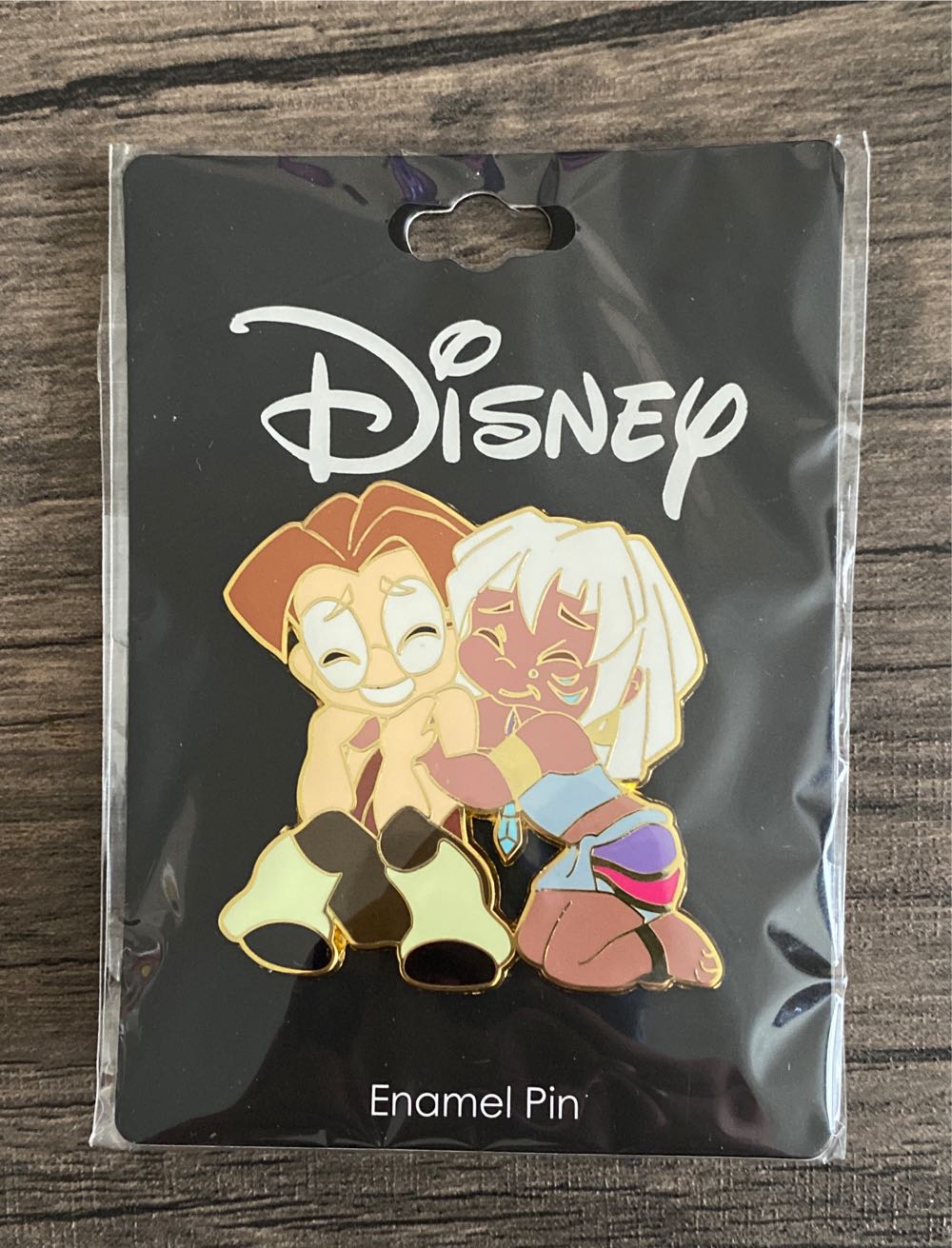 PIN CHATEAU RAINBOW OE