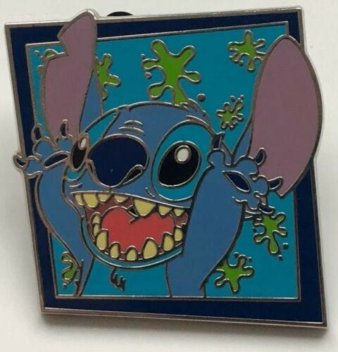 40853 - D23 2021 Welcome Gift - Walt Disney World 50th Anniversary - Florida's Fab Five