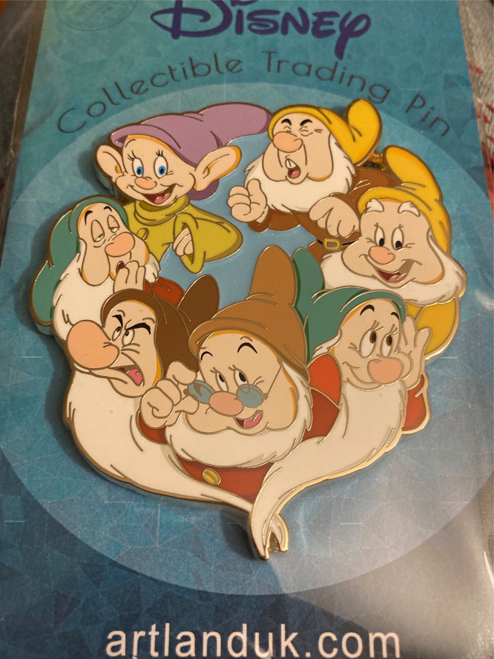 Duchess With Madame “No Greater Love” Series - FANTASY (FlightsOFancyFantasyPins) Disney Pin