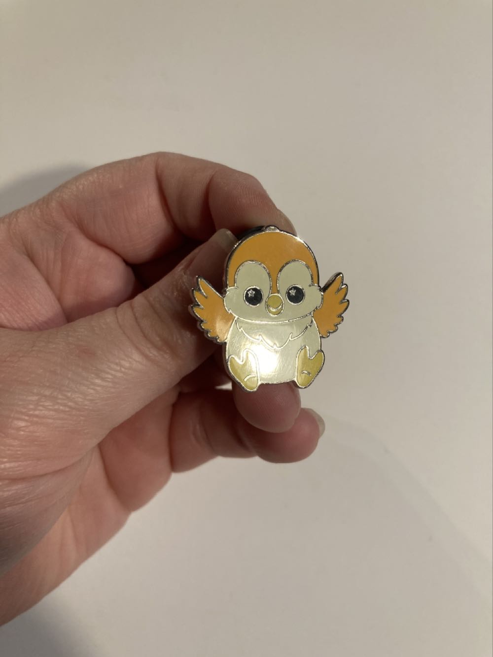 *  pin collectible - Main Image 2