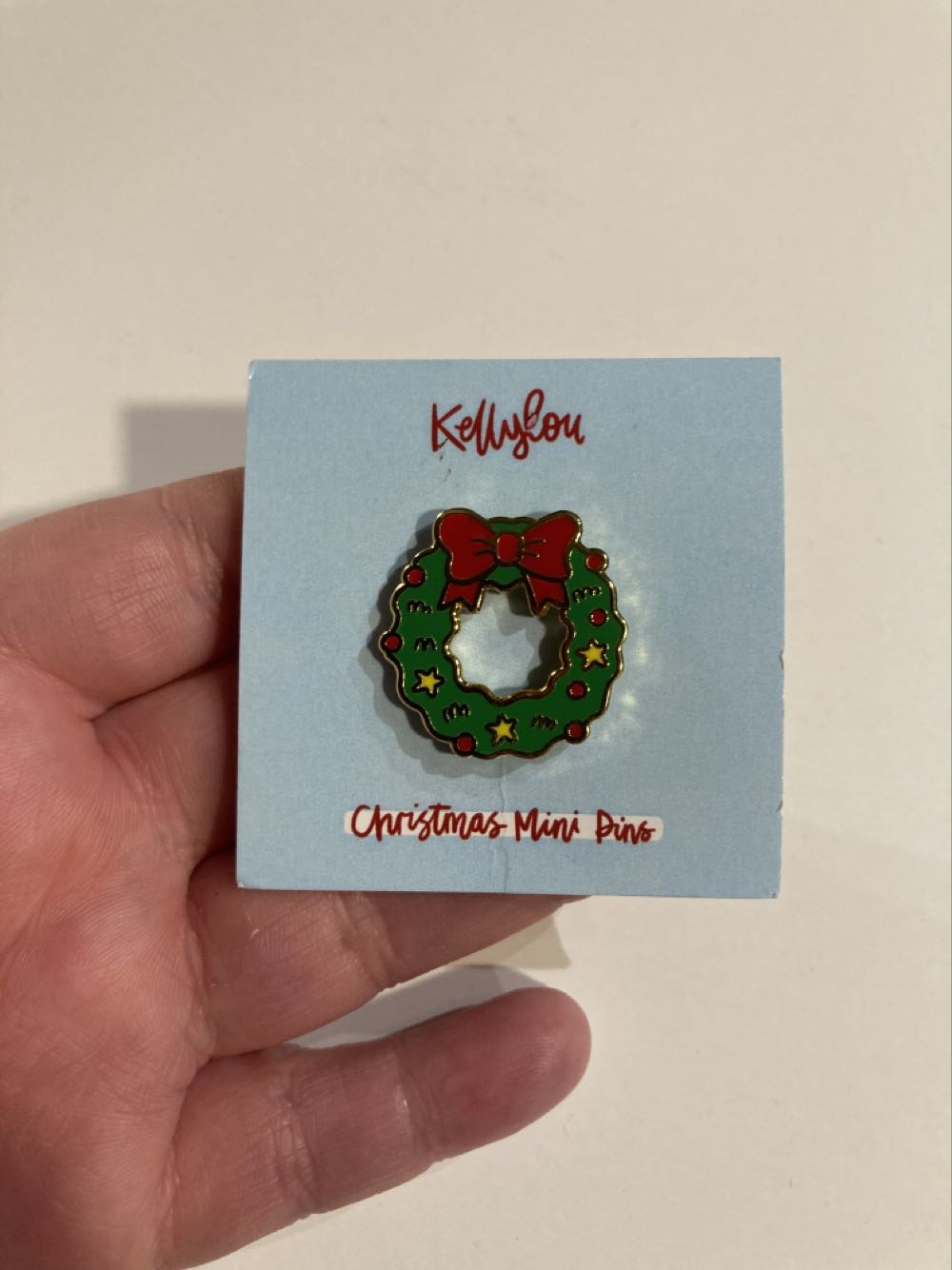 *  pin collectible - Main Image 2