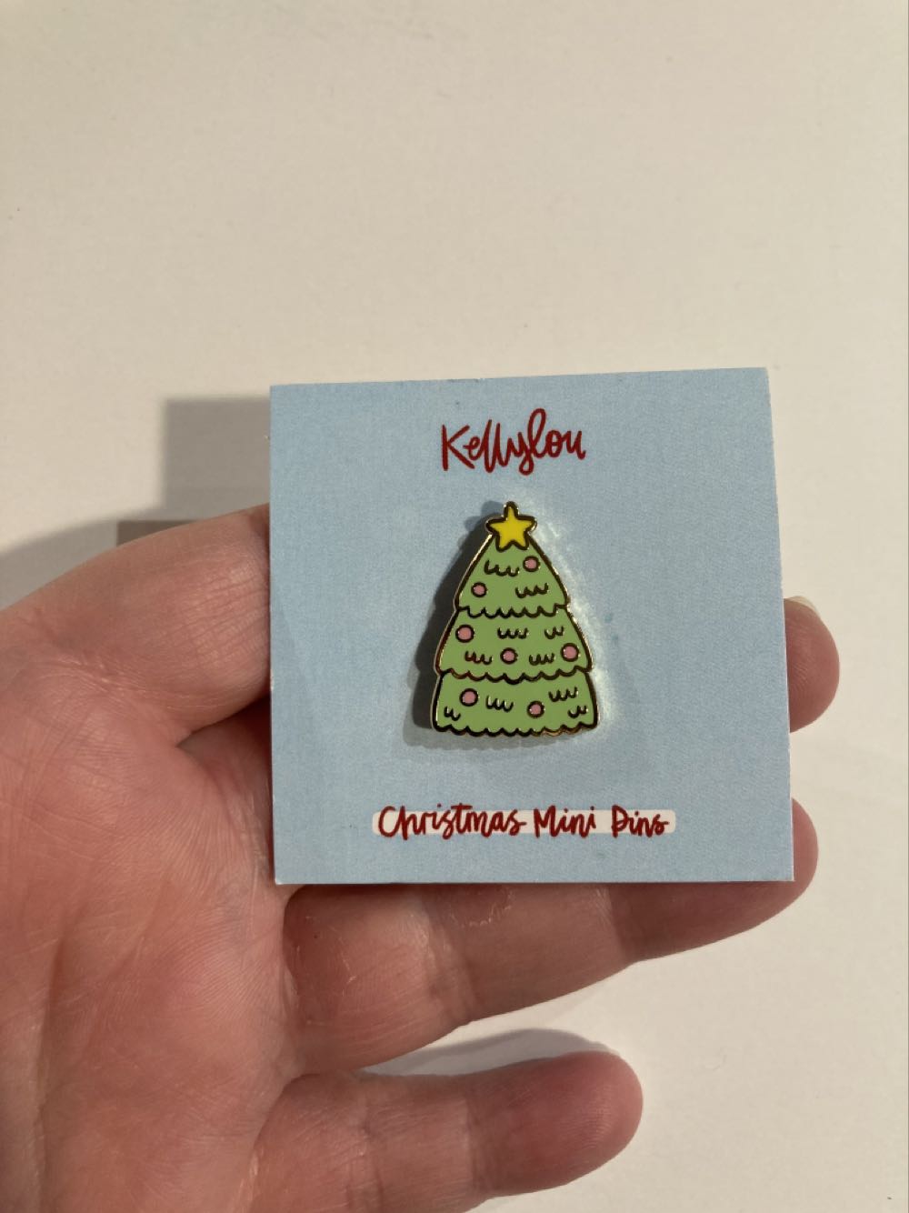 *  pin collectible - Main Image 2