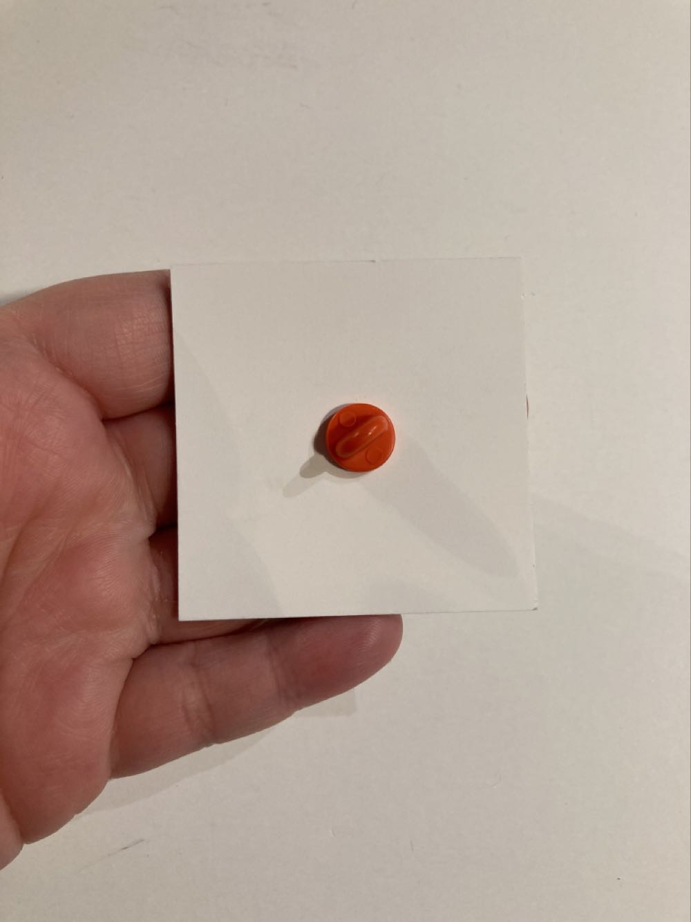 *  pin collectible - Main Image 3