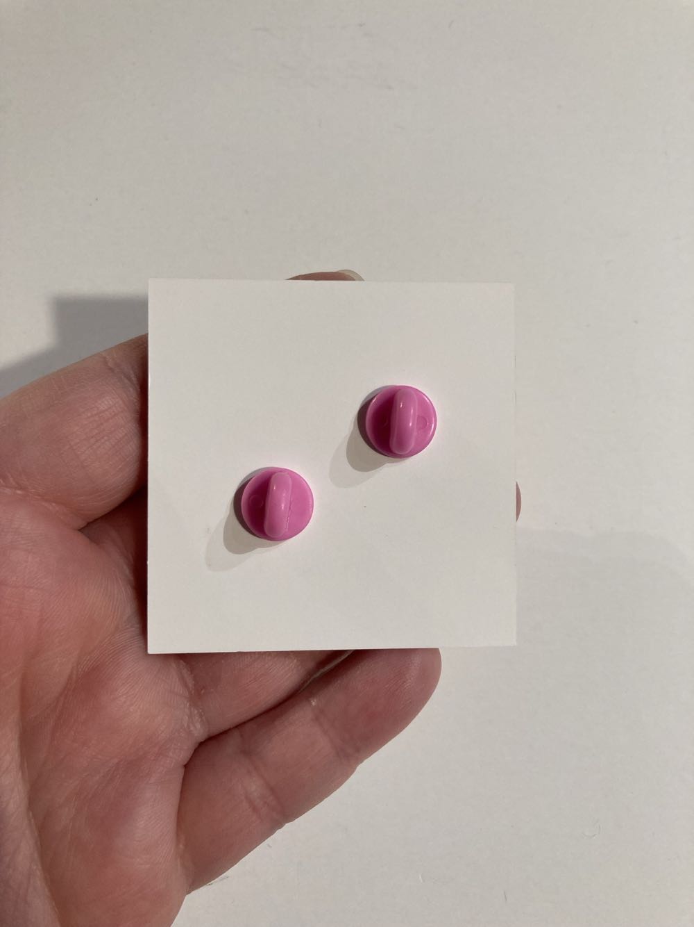 *  pin collectible - Main Image 4