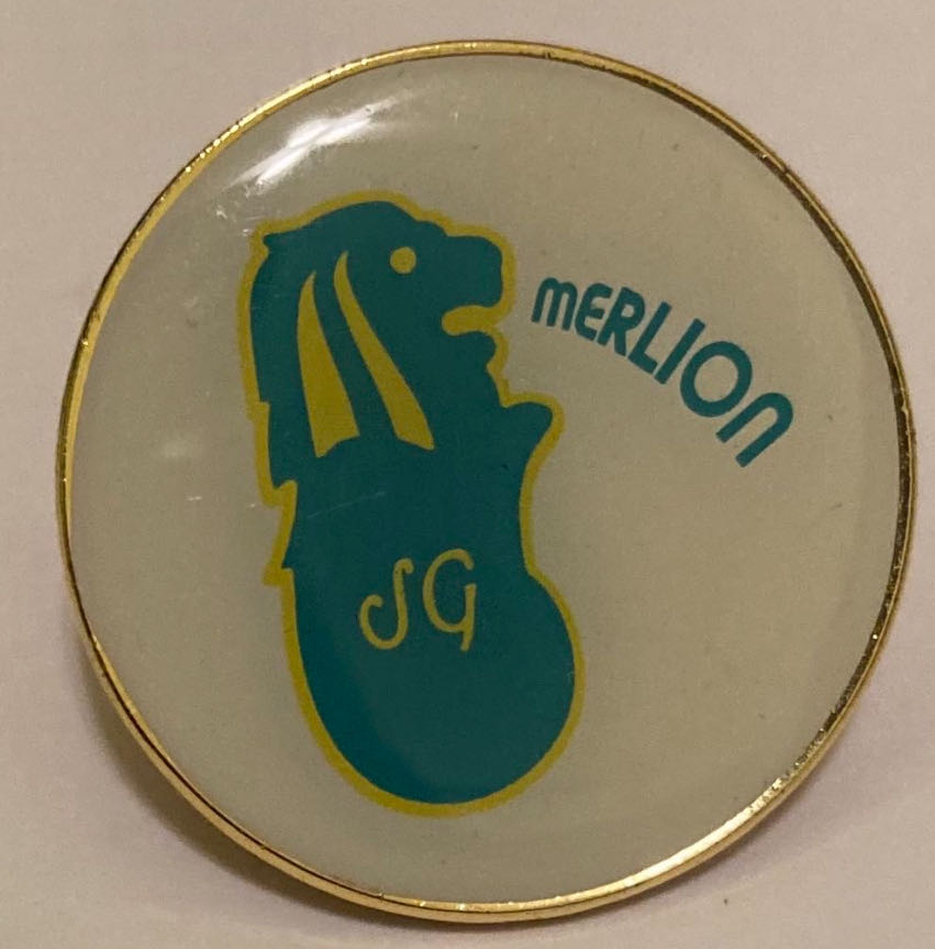 Merlion  pin collectible - Main Image 1
