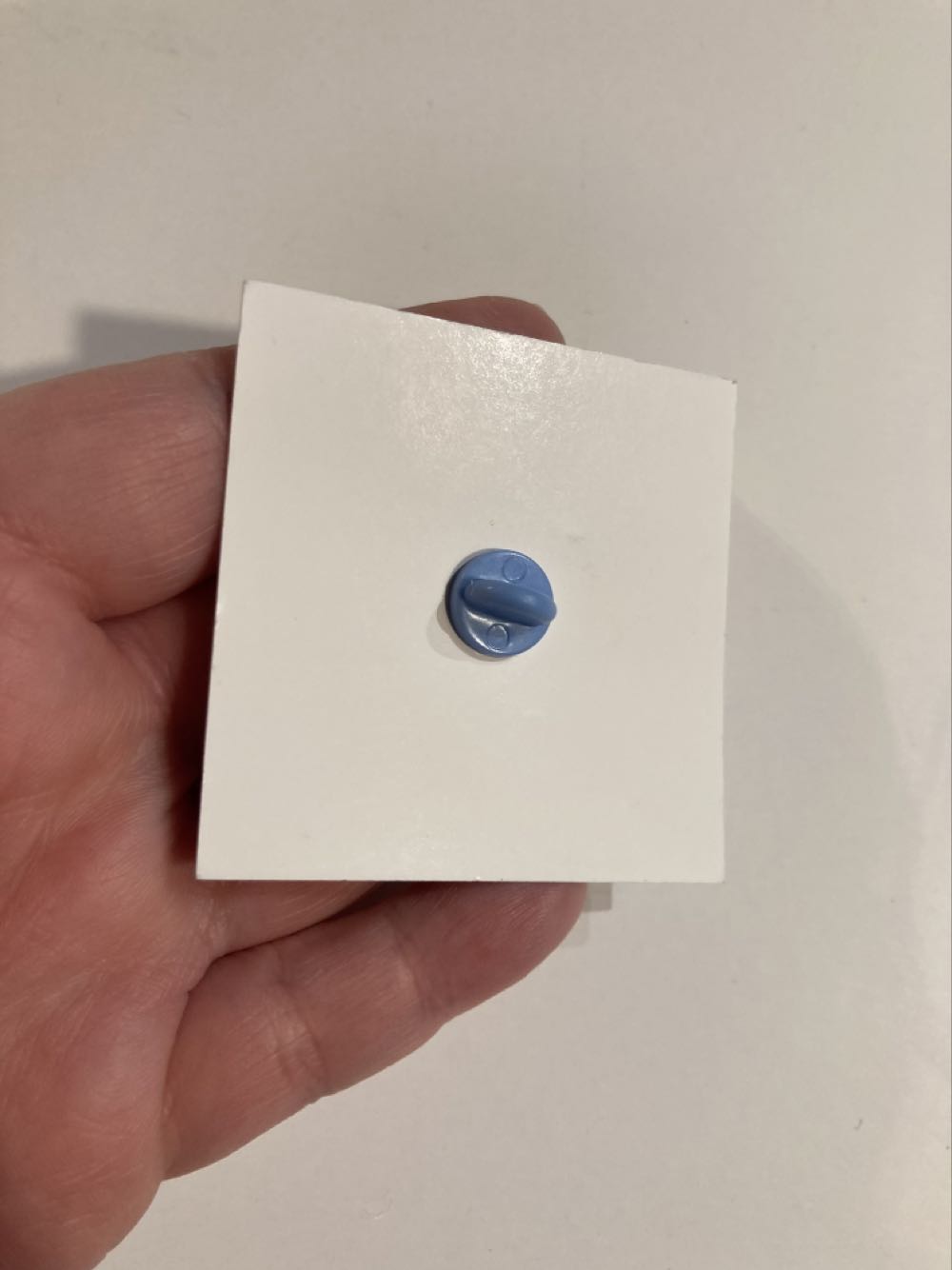 *  pin collectible - Main Image 3