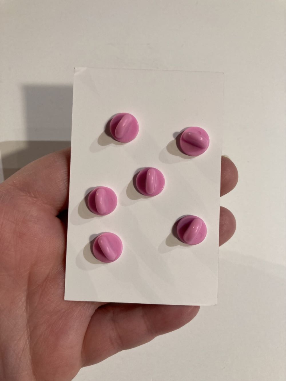 *  pin collectible - Main Image 4