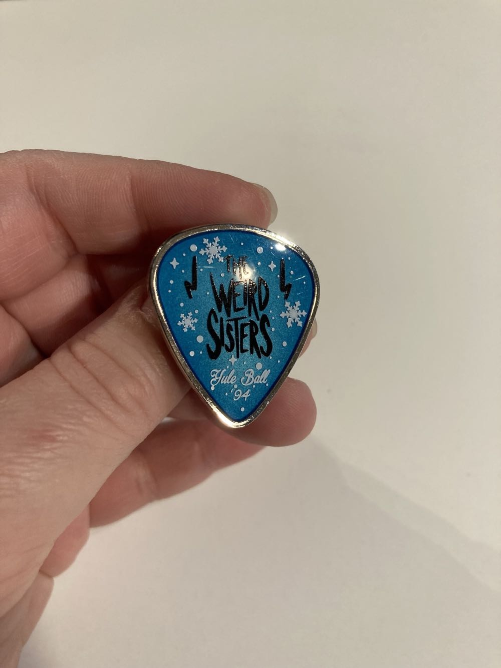 *  pin collectible - Main Image 3