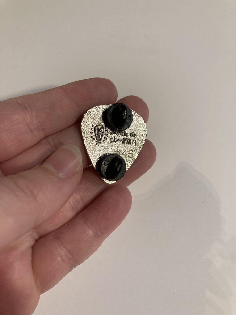 *  pin collectible - Main Image 4