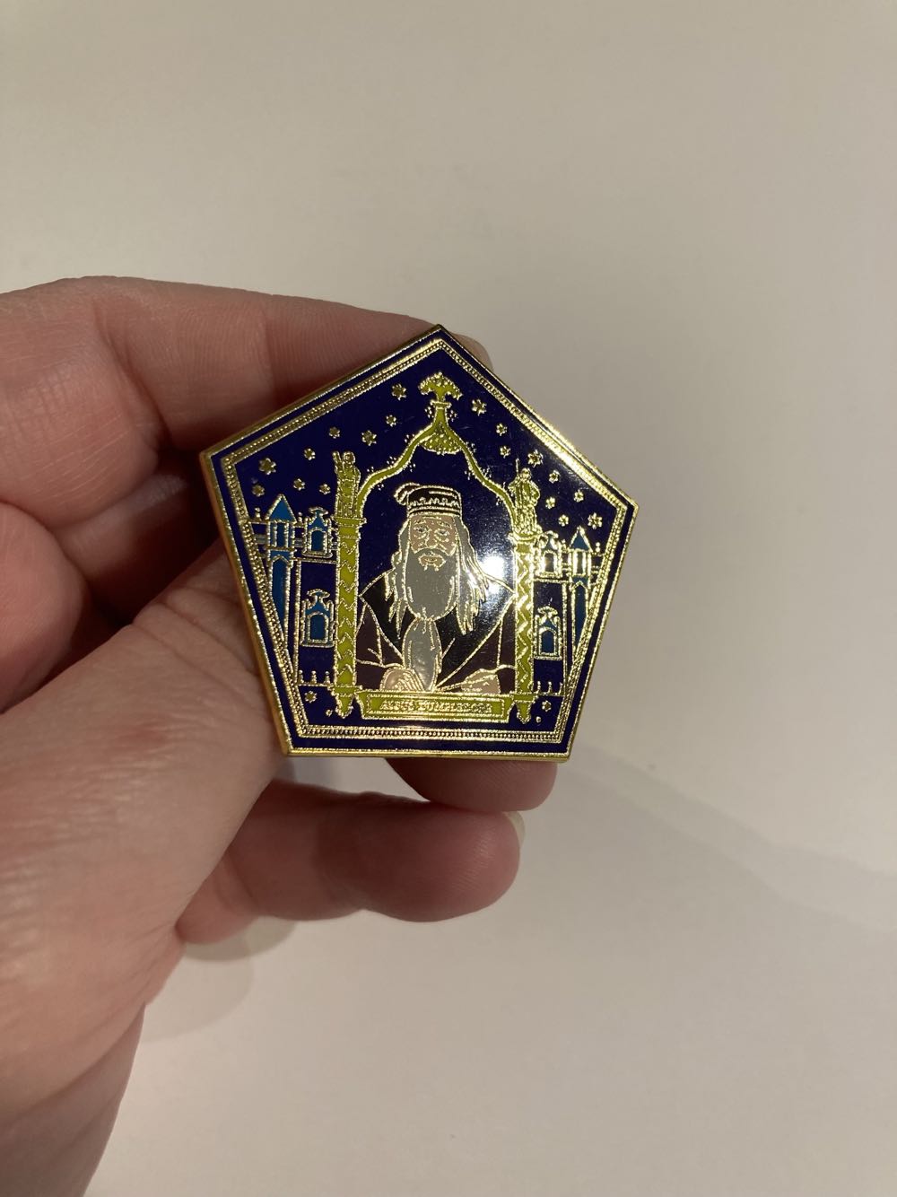 *  pin collectible - Main Image 2