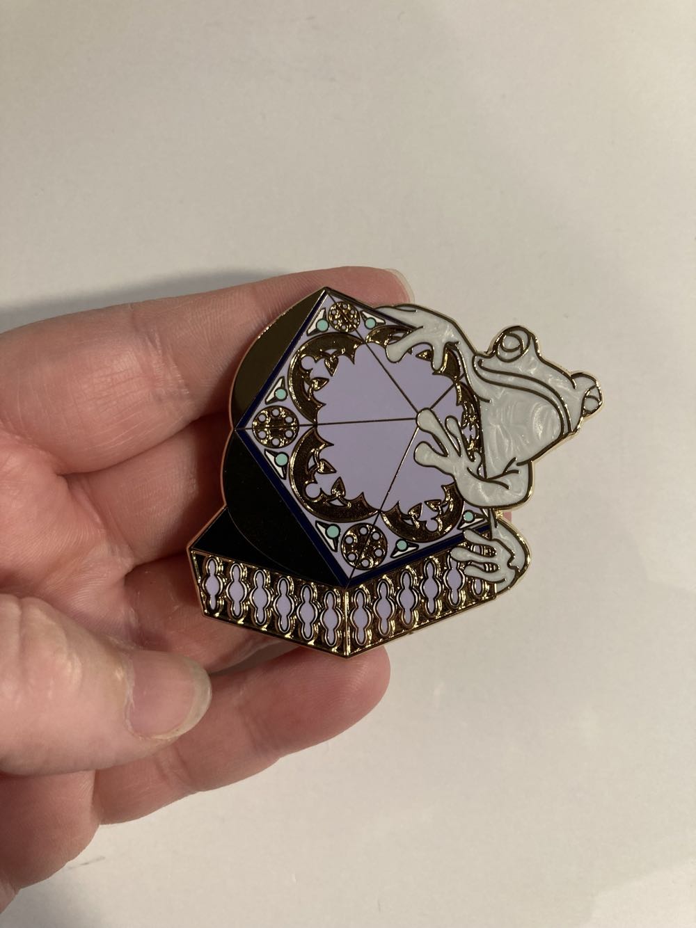 *  pin collectible - Main Image 3