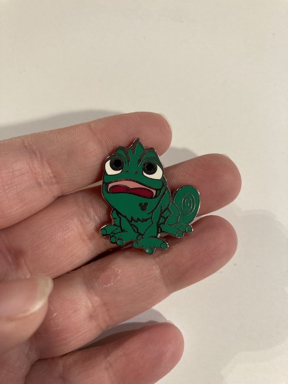 *  pin collectible - Main Image 2