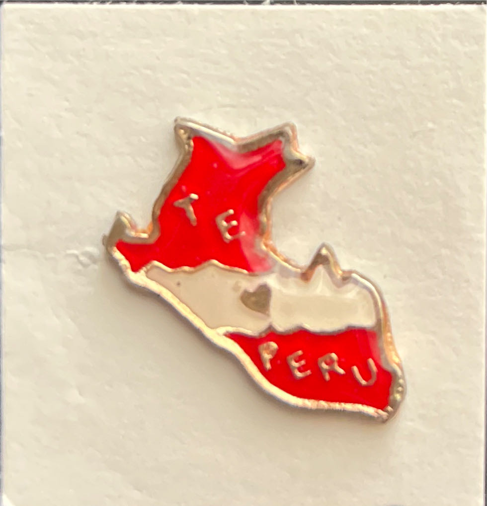 Retro EPCOT Logo 2018 Hidden Mickey Wonders Of Life